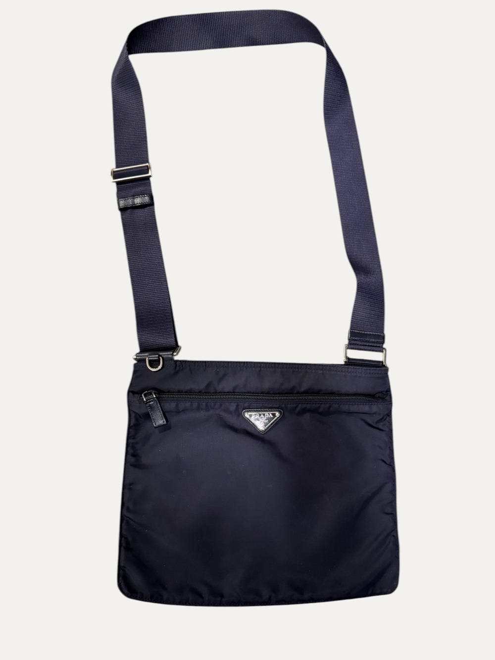 Vintage Prada Navy Tessuto Nylon Messenger Crossbody Bag